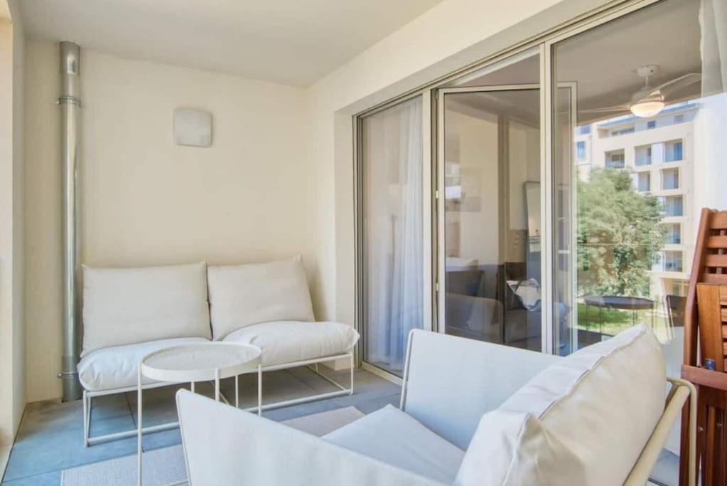 Apartamento Le Fonction, meublé 4 étoiles, avec parking boxé Aix-en-Provence Exterior foto